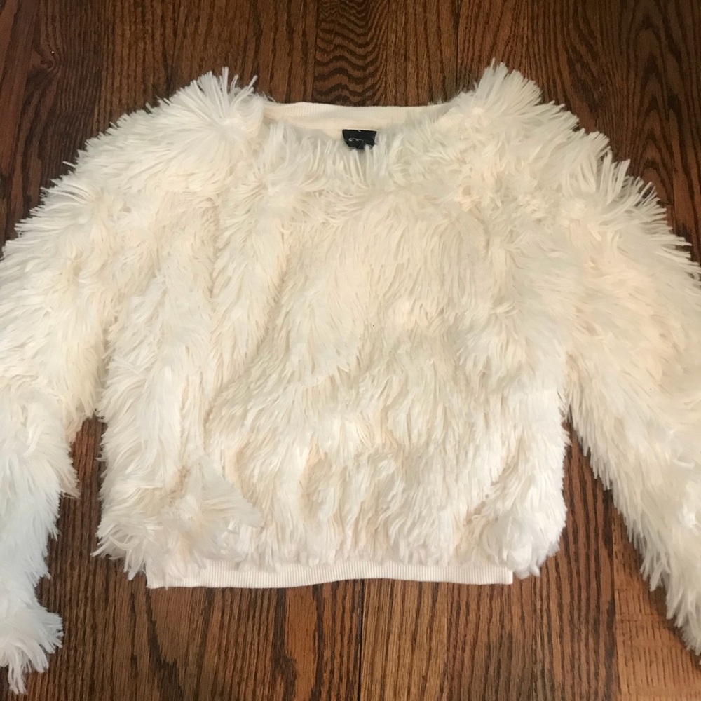 Furry top
